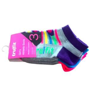 NWT girl’s socks size 4-6.5